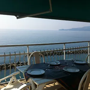 Sea Front Attic Chiavari